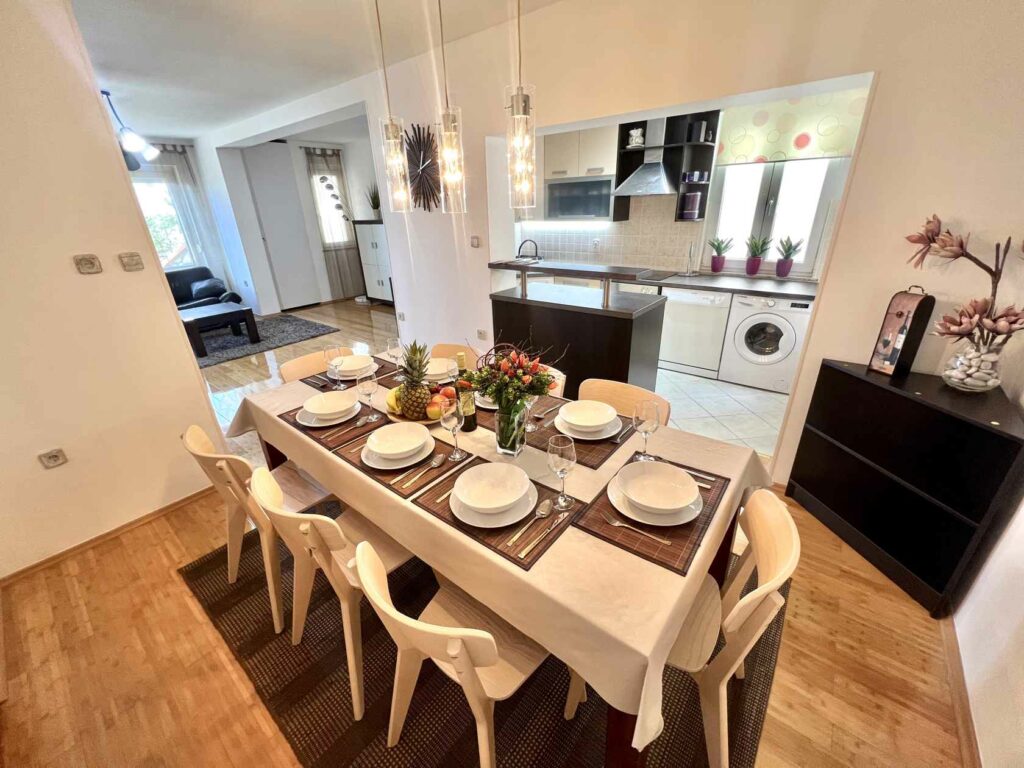 spacious family apartment Frano