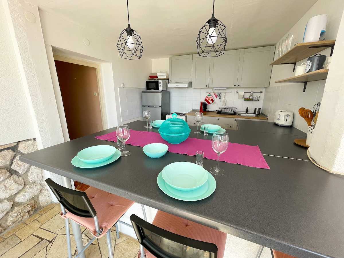Alenka i Kristijan · Apartman Kiki 1