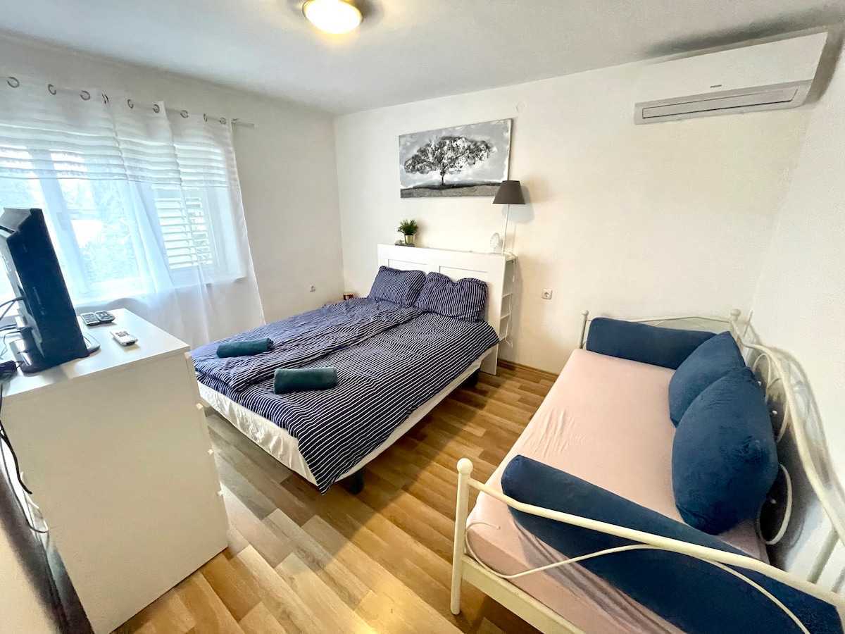 Alenka i Kristijan · Apartman Kiki 1