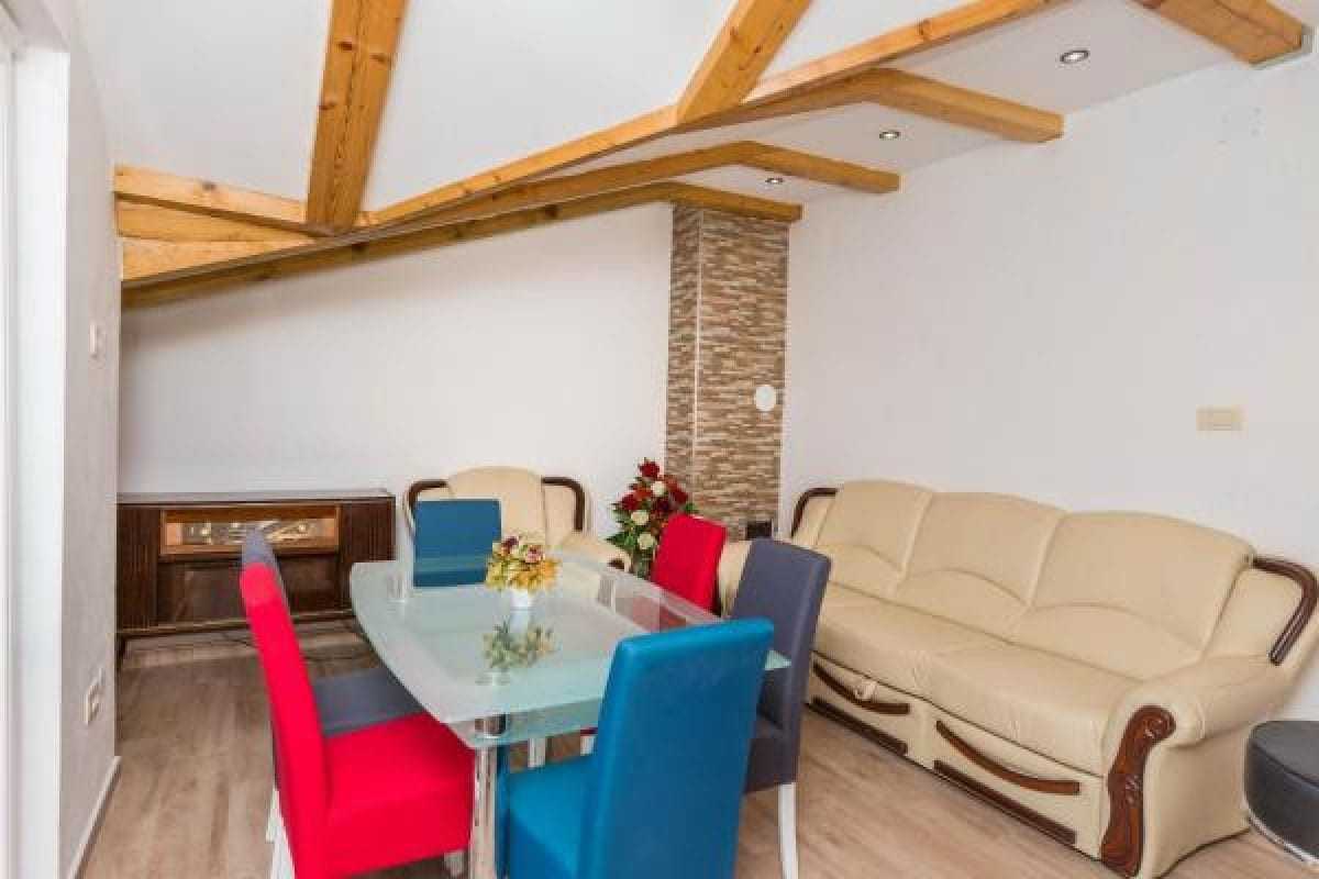 Apartman Sare 2