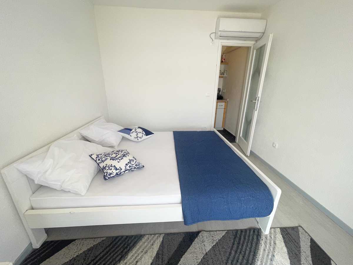 Studio apartman Florijan 2