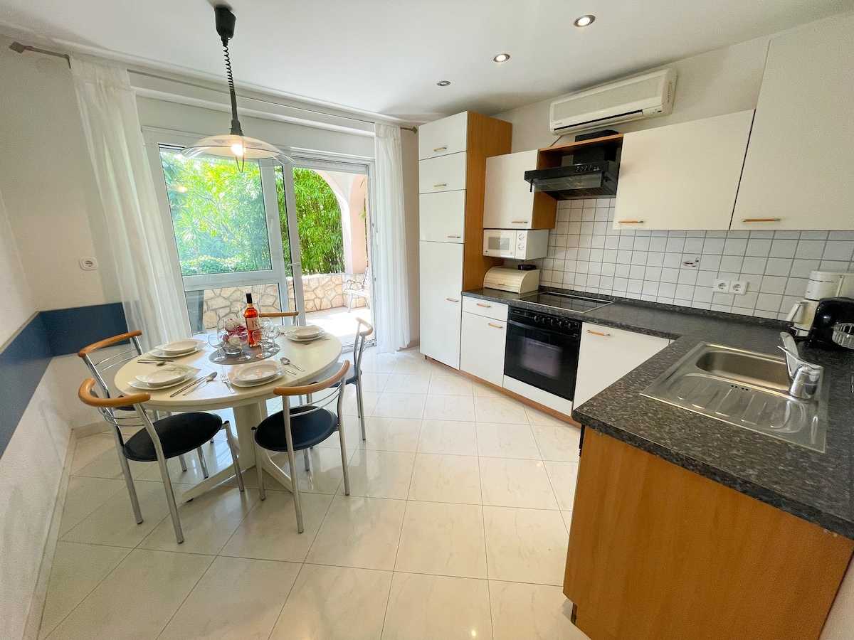 Apartman Spommy 6
