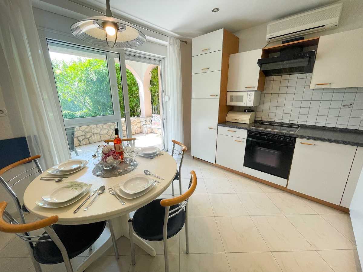 Apartman Spommy 6