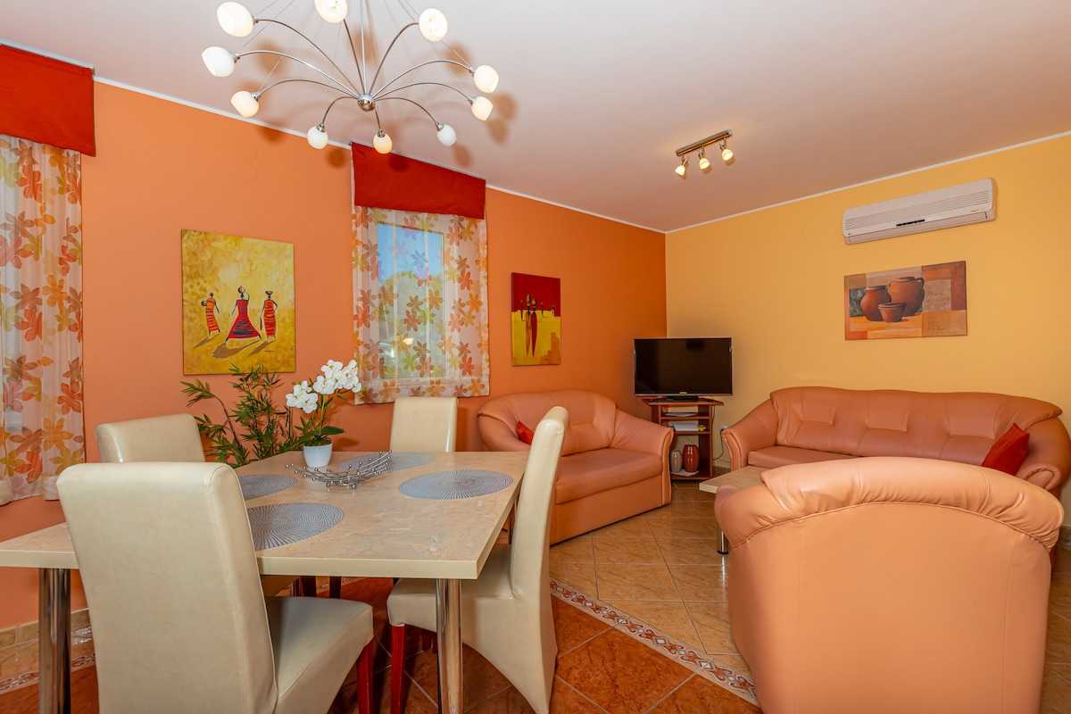 Apartman Mira