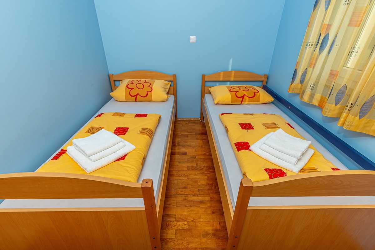 Apartman Mira
