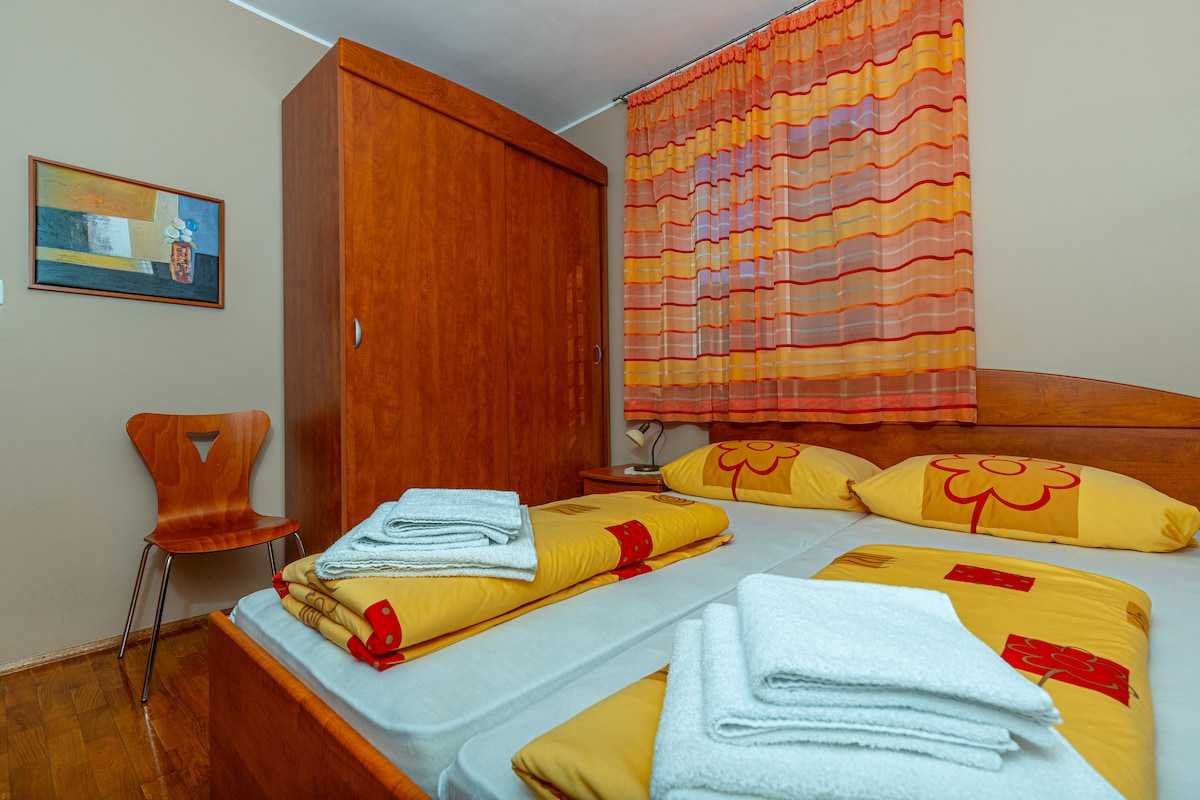 Apartman Mira