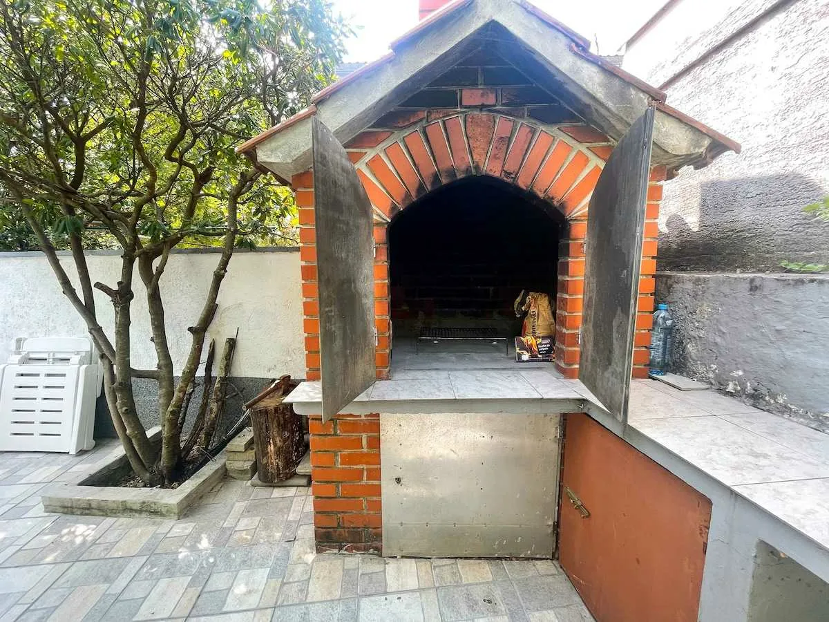 Thumbnail 12