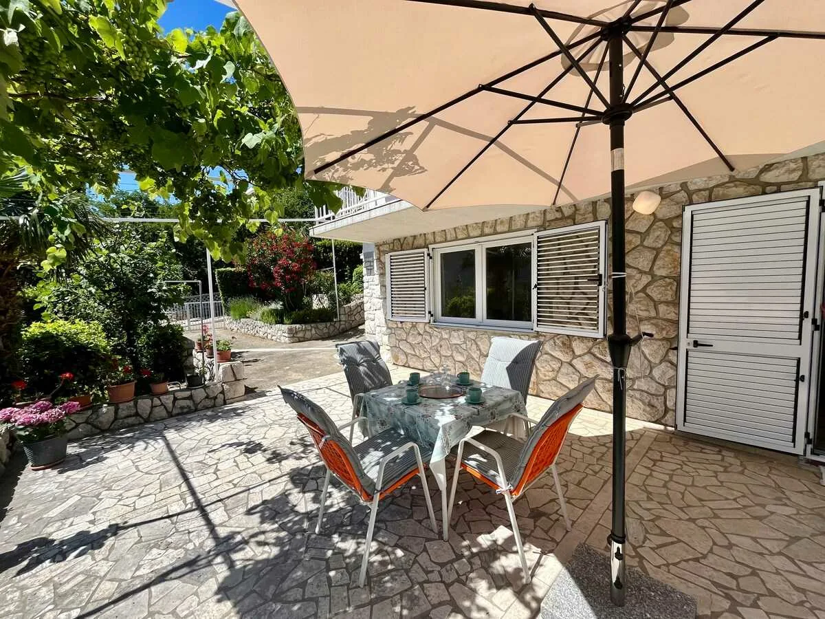 Apartman Mona 2