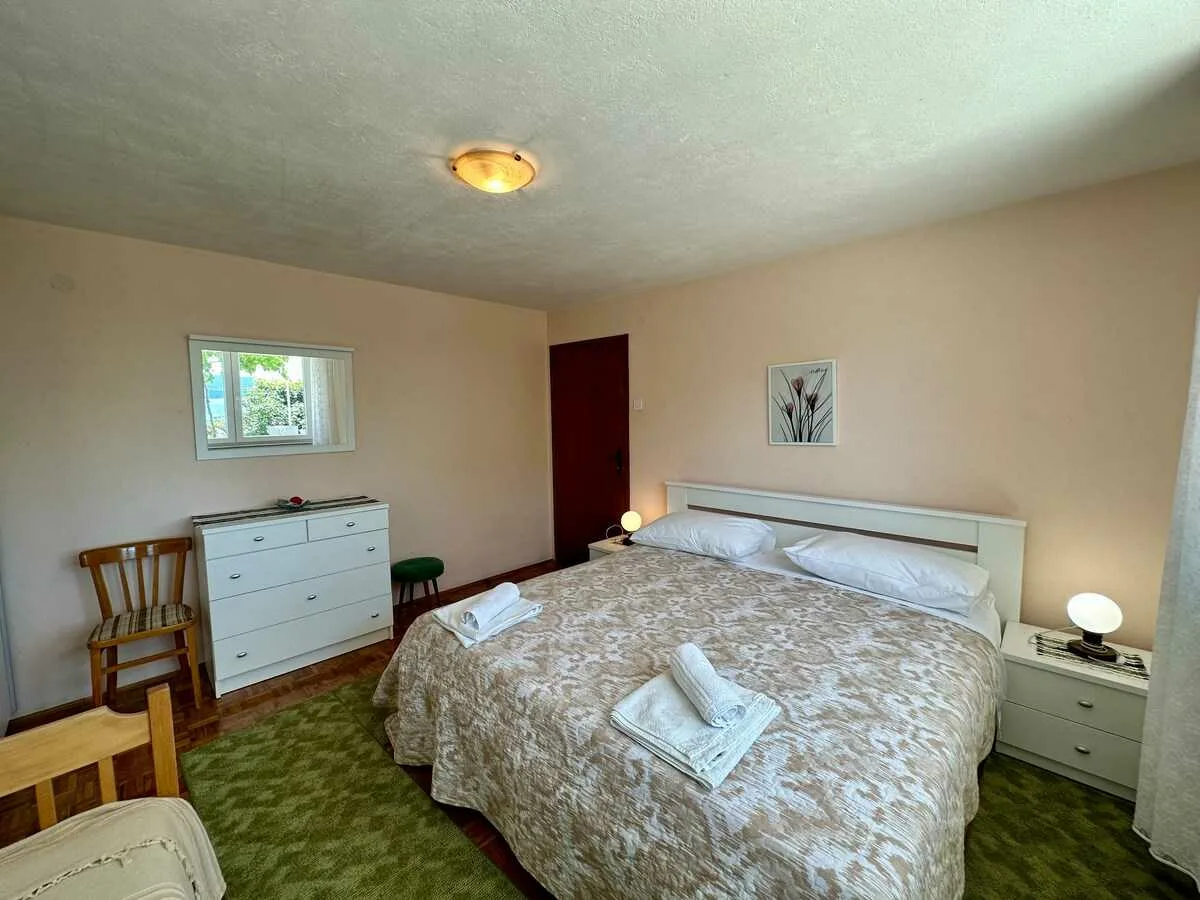 Apartman Mona 2
