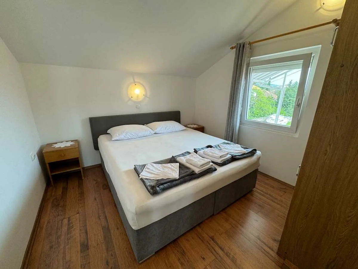 Apartment Mare 1