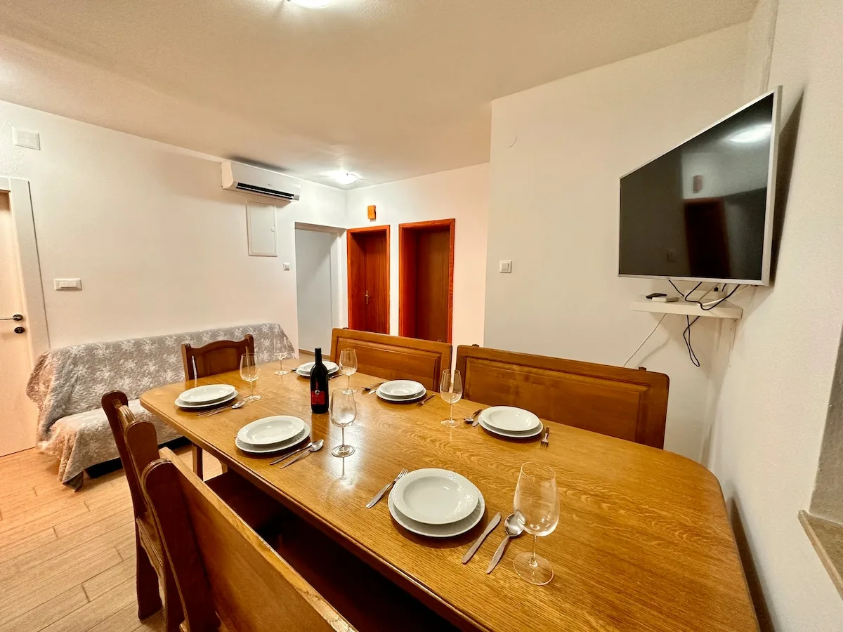 Apartment Jaka