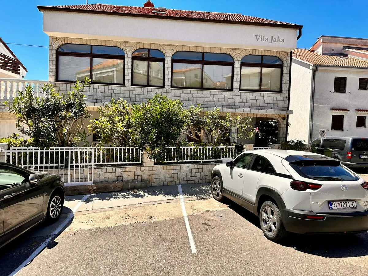 Apartment Jaka