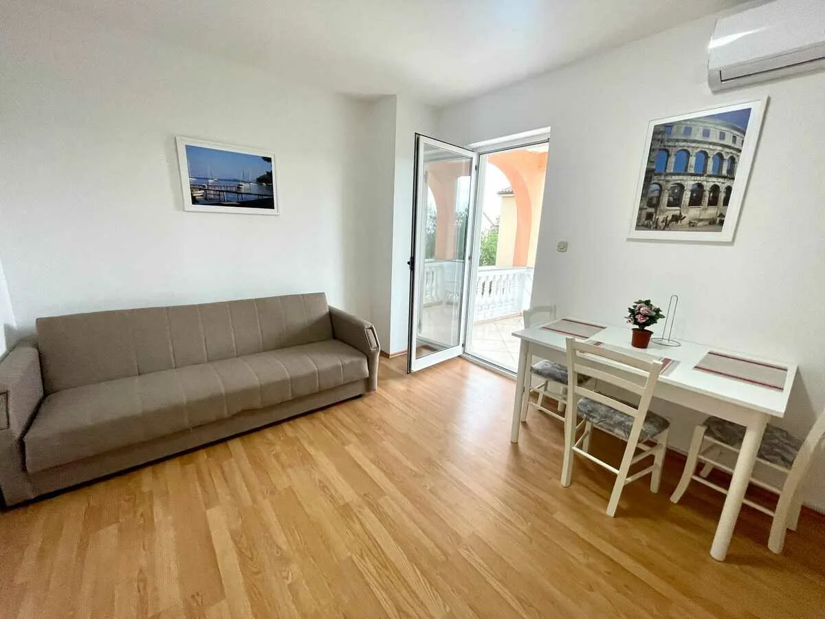 Apartment Julie 3