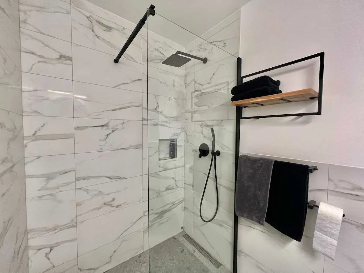Thumbnail 28