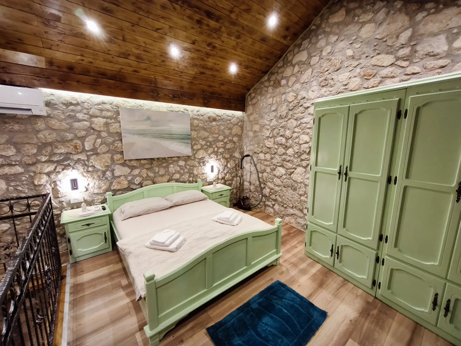 Villa Stone Retreat